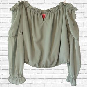 GUESS Sage Green Off-the-Shoulder Peasant Blouse- Size: L